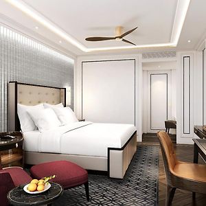 Deluxe King Suite Fairmont Gold Lounge Access Complimentary Airport Transfers Laundry services up to 4 pieces per Complimentary Soft Mini Bar